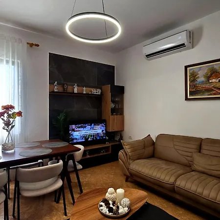Norja Tirana